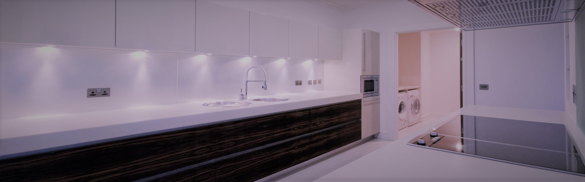 Slider, Glass Splashbacks Installed in Tilbury | Kitchen & Bathroom Styles