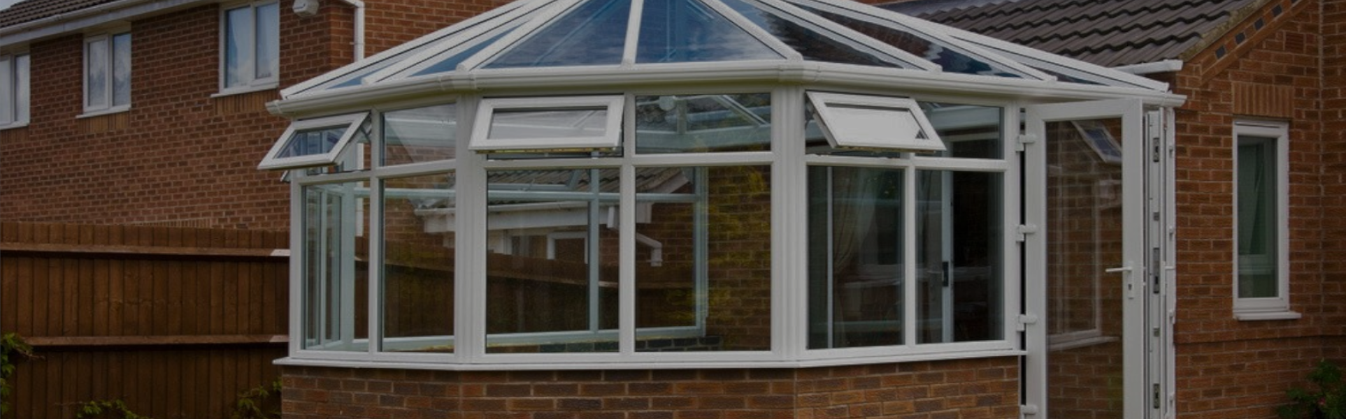 Slider, Glaziers in Tilbury, East Tilbury, West Tilbury, RM18
